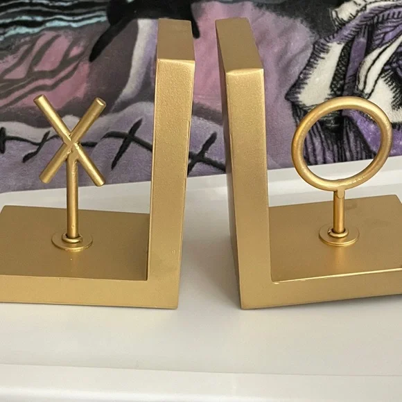**FINAL PRICE** Gold XO Bookends - Picture 1 of 8